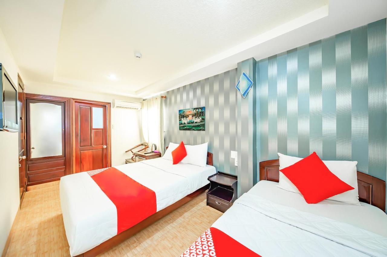 Oyo 243 Eden Hotel ニャチャン エクステリア 写真
